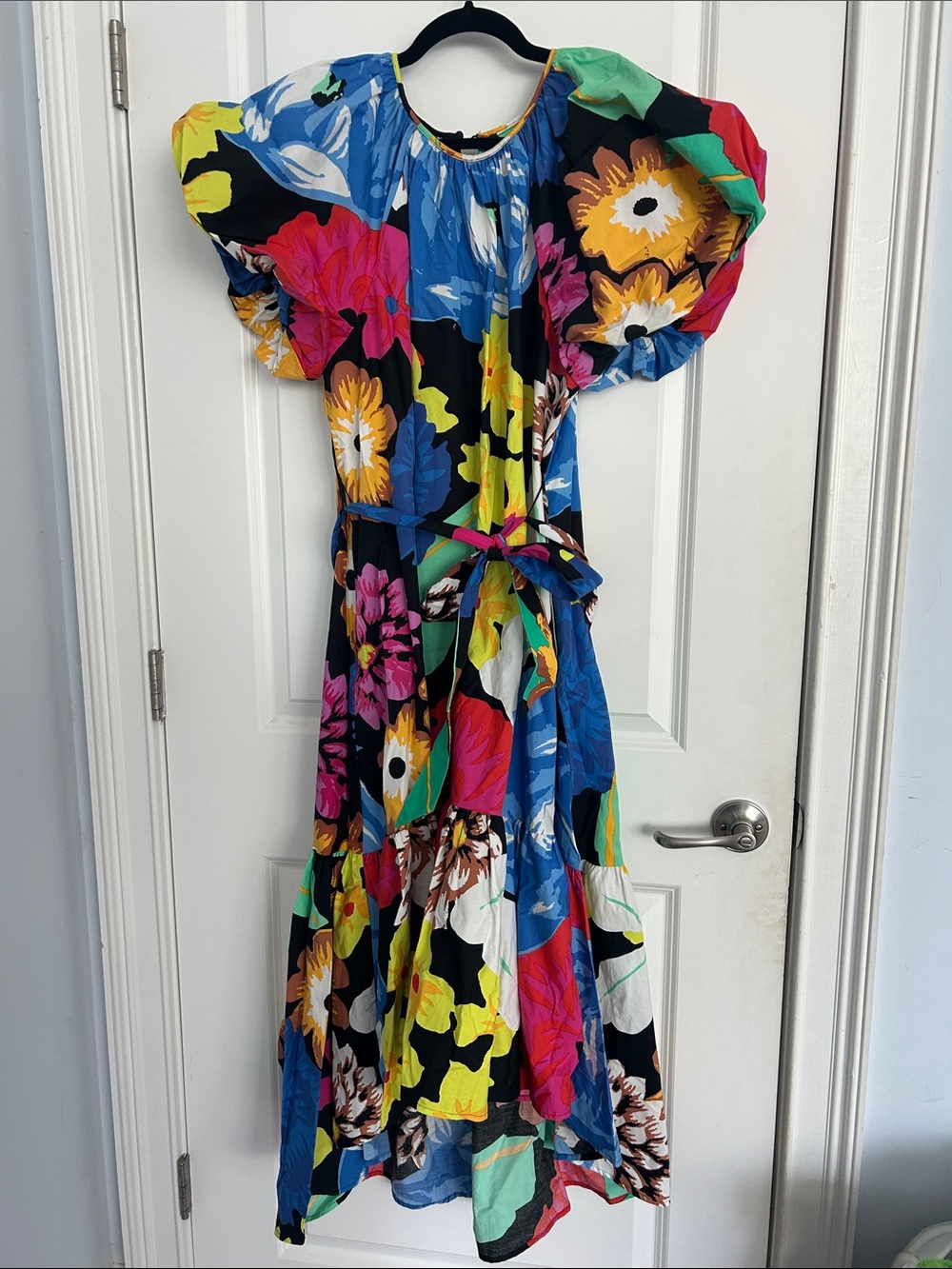 Women’s Multicolor Floral Maxi Dress with Puff Sleeves